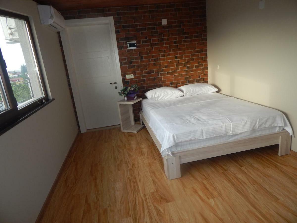 My House Hotel Batumi Ngoại thất bức ảnh