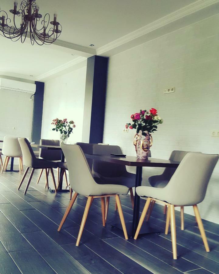My House Hotel Batumi Ngoại thất bức ảnh